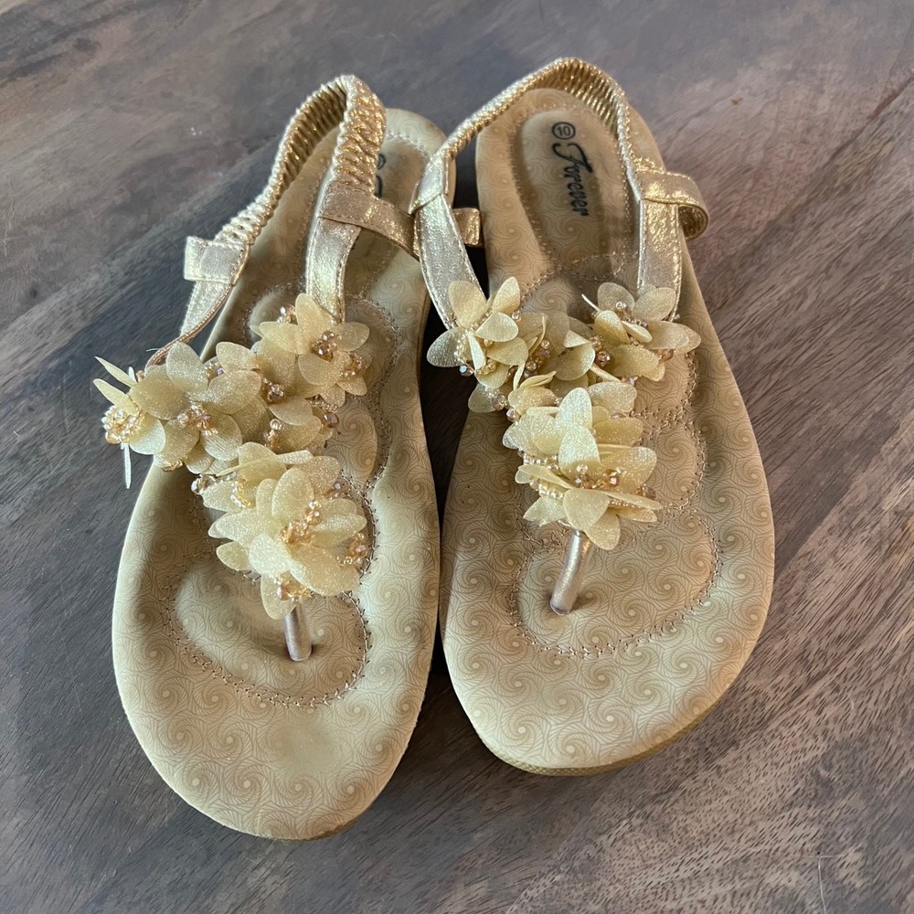 Forever Womens Sandals Floral Beaded T-Strap Gold 10